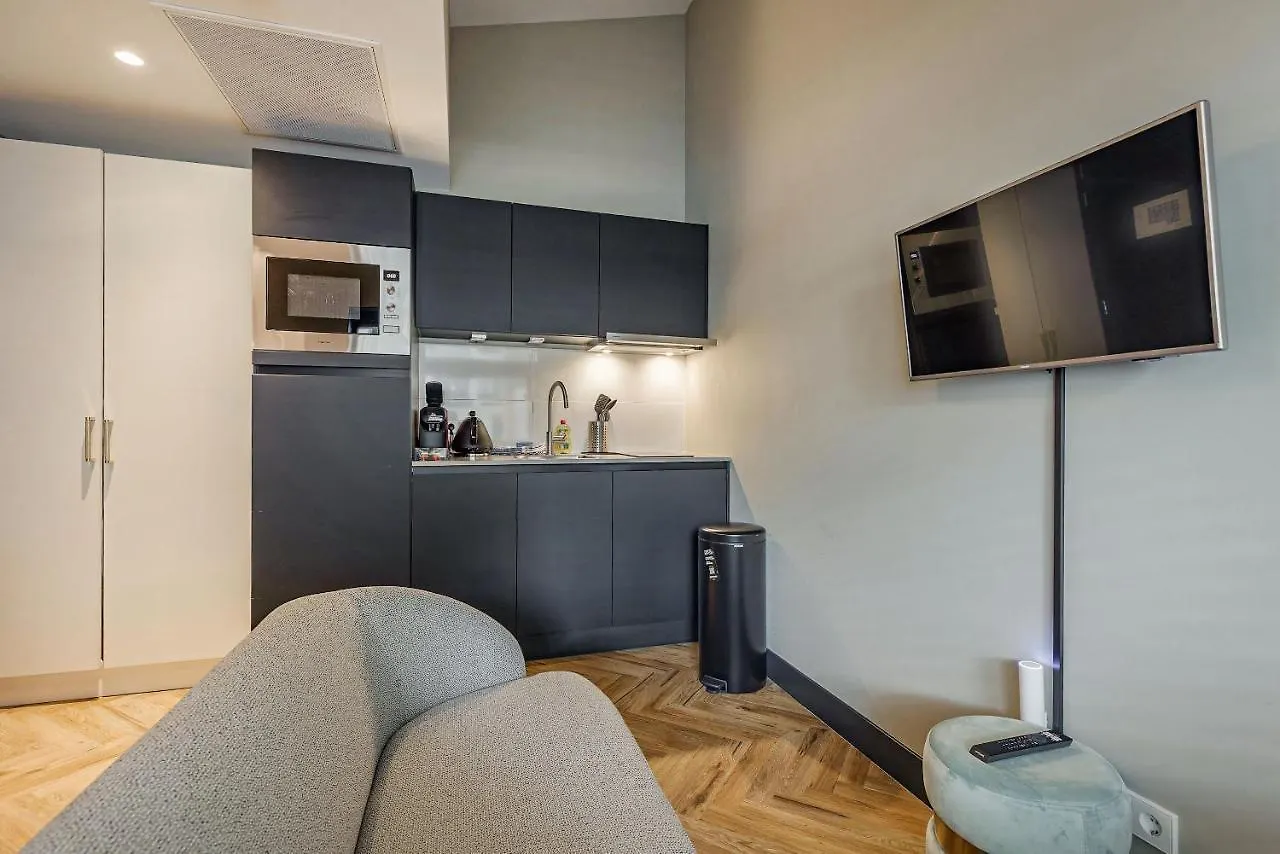 Bens The Walton Apartment Amsterdam